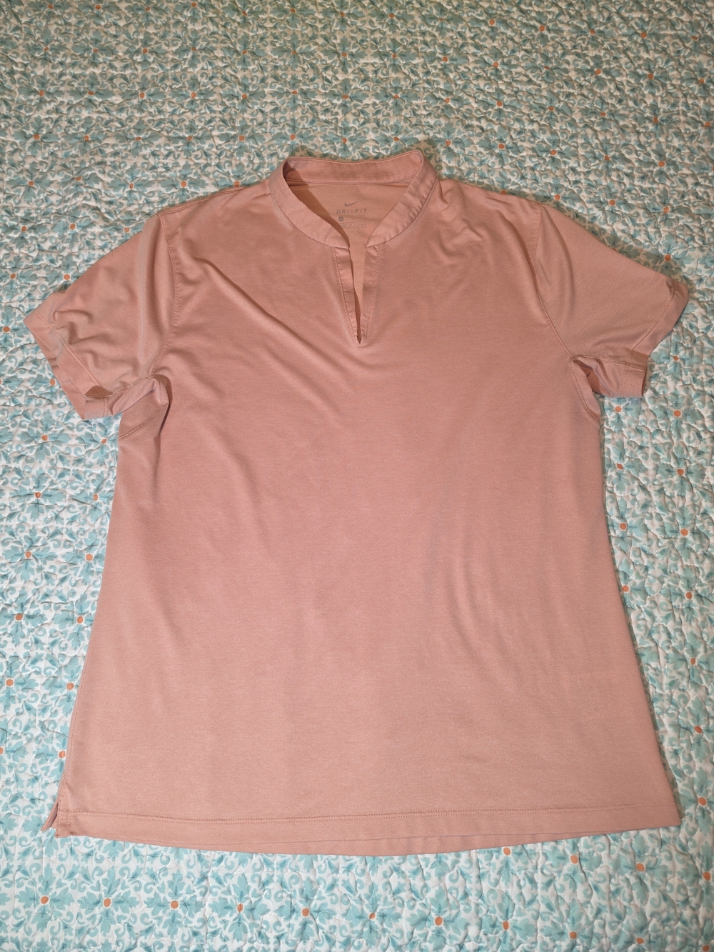 Nike Short-Sleeve Notch Neck Tee in Peach